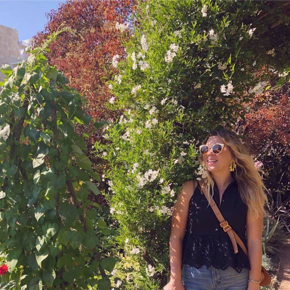 Meet your Posher, Ashley - Picture 1 of 1